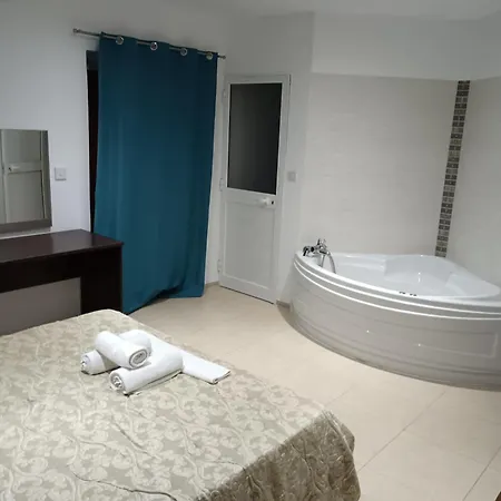 Guest house Magnolia St Julians *