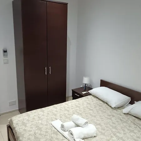 Guest house Magnolia St Julians *