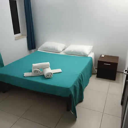 Magnolia St Julians Guest house